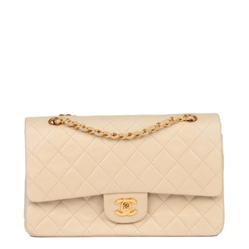 Chanel Light Beige Quilted Lambskin Vintage Medium Classic Double Flap Bag