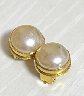 CELINE Vintage small round faux pearl earrings with golden frame
