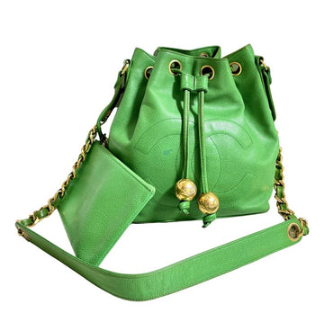 CHANEL Vintage green caviar leather hobo bucket shoulder bag with golden chain strap, drawstrings, and CC stitch mark