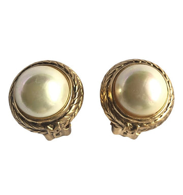 MOSCHINO Vintage golden frame earrings with opal shiny pearls