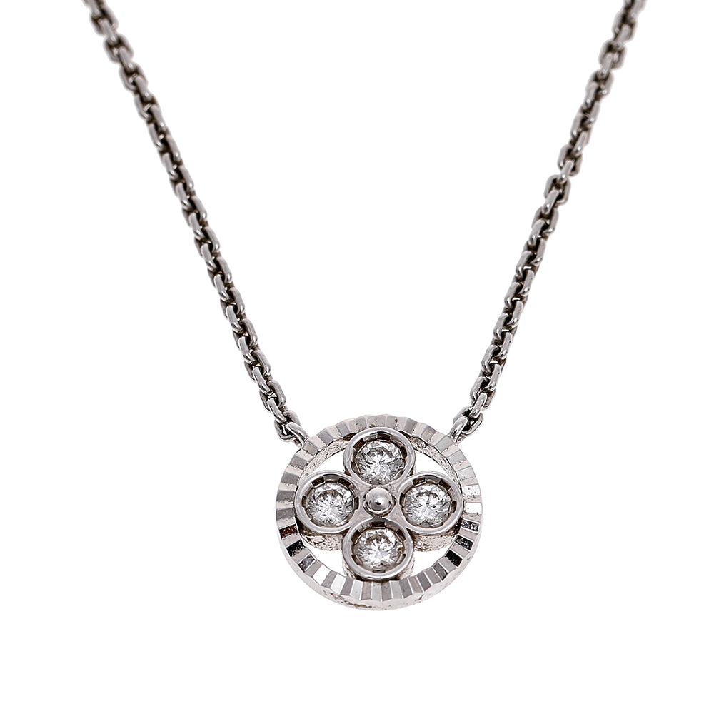 Pre-Owned Louis Vuitton 18K White Gold Flower Diamond Necklace