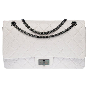 CHANEL 2.55 Reissue 227 shoulder bag in White quilted leather, black silver HW