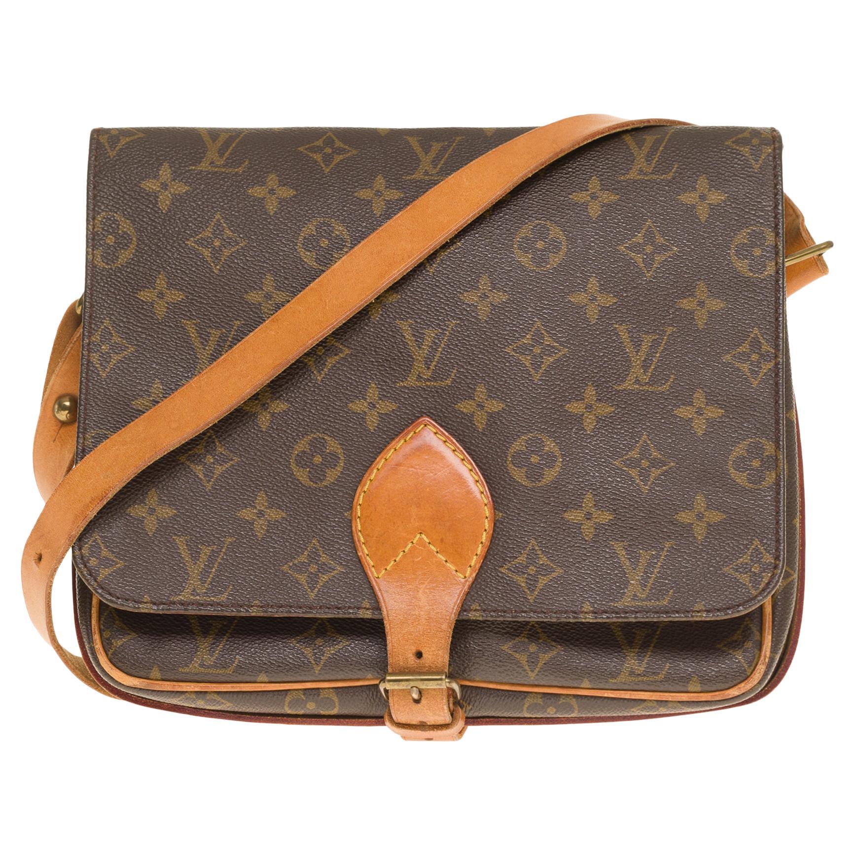 Louis Vuitton Cartouchière GM shoulder bag in brown canvas and