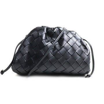 BOTTEGA VENETABOTTEGAVENETA  The Pouch Shoulder Bag Black 585852VCPP18803