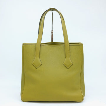 HERMES Victoria Cabas 32 Tote Bag in Taurillon Clemence Anise Green