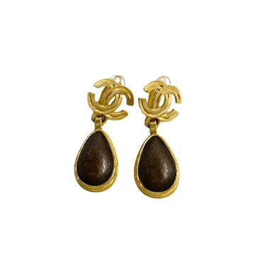CHANEL 97A Engraved Coco Mark Motif Wood Earrings Gold Brown 32741 5sbk-np032741
