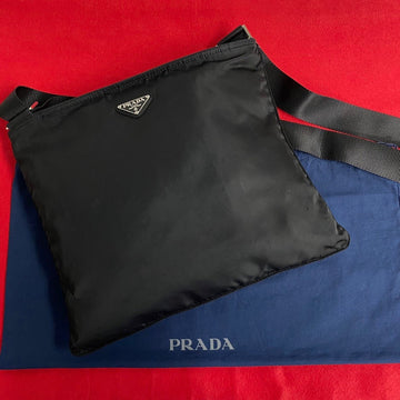 PRADA Triangle metal fittings Nylon Leather Shoulder bag Pochette Sacoche Black 34324