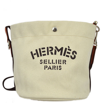 HERMES Craie Toile Chevron Sac de Pansage Bucket Shoulder Bag 123349