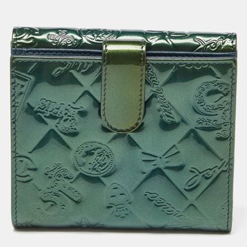CHANEL Green Patent Leather Symbols Lucky Charm Compact Wallet