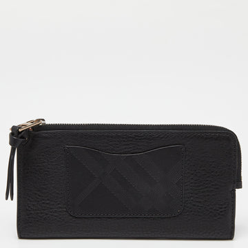 BURBERRY Black Leather Zip Bifold Wallet
