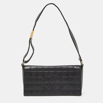 CHANEL Black Chocolate Bar Leather Vintage Flap Bag