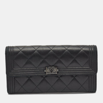 CHANEL Black Quilted Leather Large Boy Gusset Flap Wallet