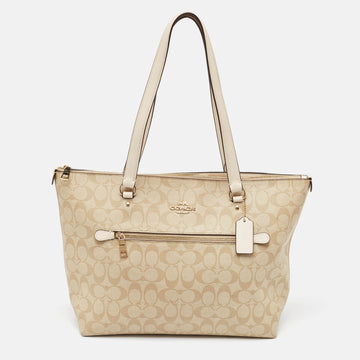 COACH Beige/White Signature Coated Canvas and Leather Gallery Tote