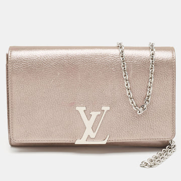 LOUIS VUITTON Metallic Pink Iridescent Leather Chain Louise Clutch