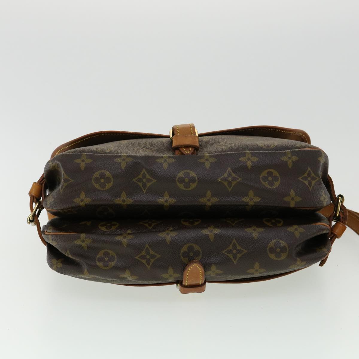 Louis Vuitton Saumur Shoulder bag 372767