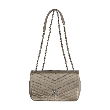 CHANEL Chanel Embelished 'Chain Sequins' Chevron Flap Bag