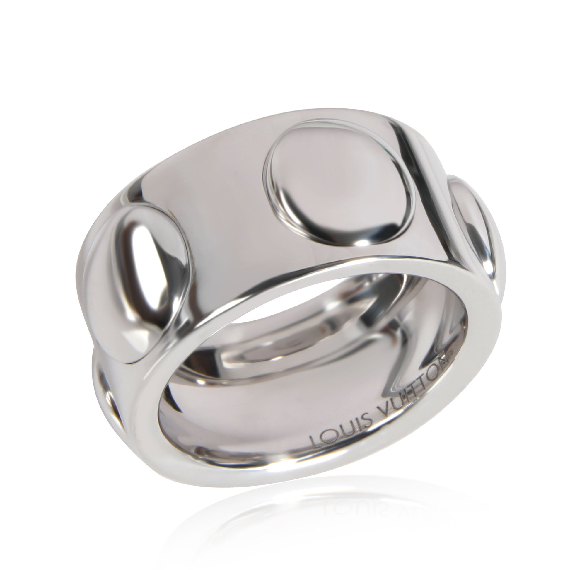 The Louis Vuitton 18k White Gold Wide Empreinte Ring Louis Vuitton s  available are of various types