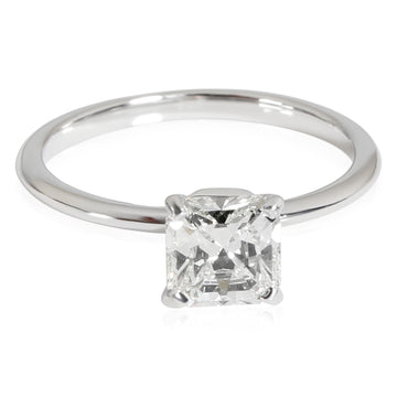 TIFFANY & CO. Diamond Engagement Ring in Platinum G-H VS1 1.01 CTW