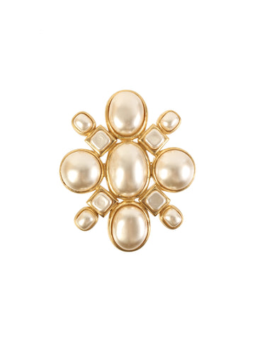 CHANEL 2002 Made Pearl Brooch