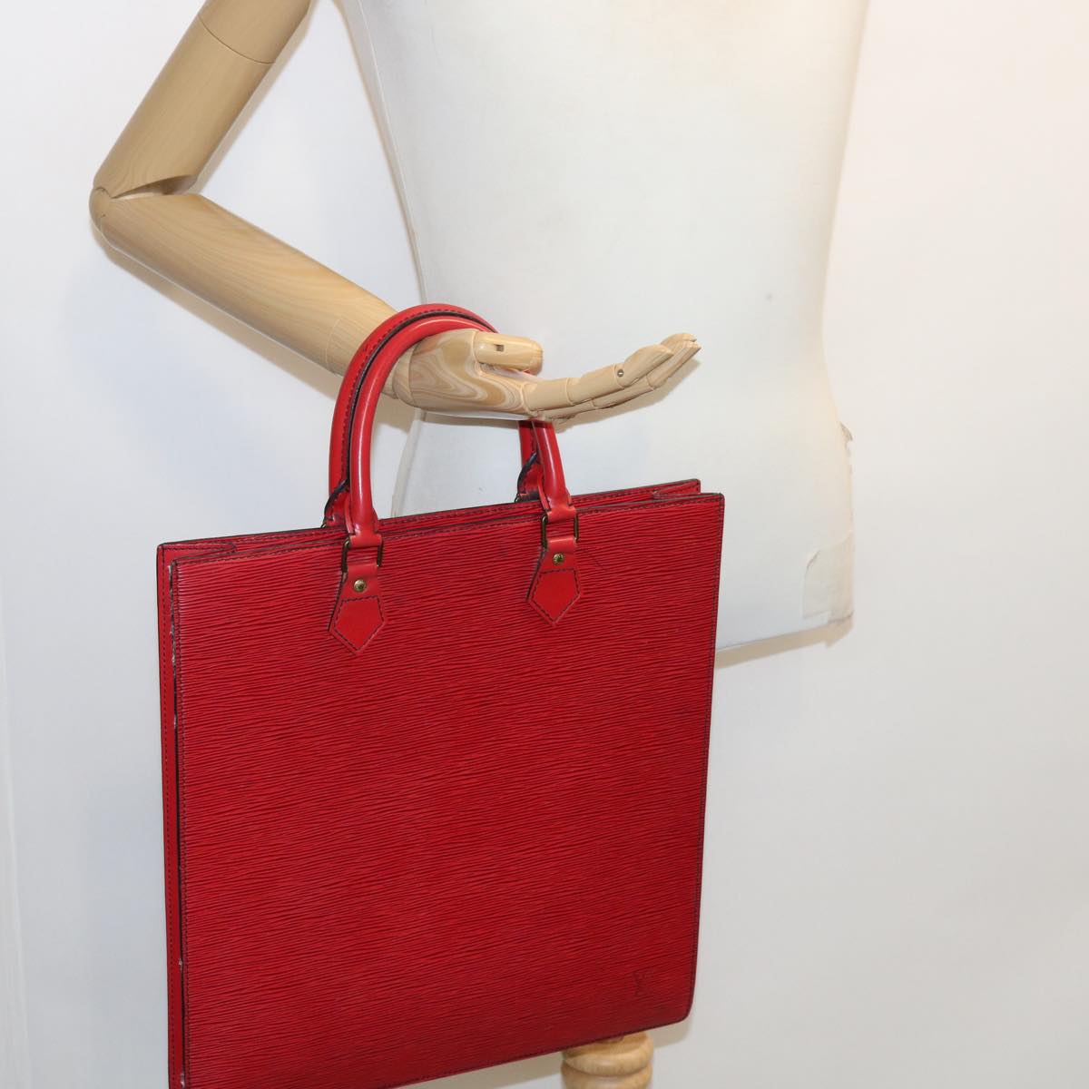 Louis Vuitton Sac plat Handbag