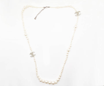 CHANEL Silver CC Bubble Pearl Pearl Necklace
