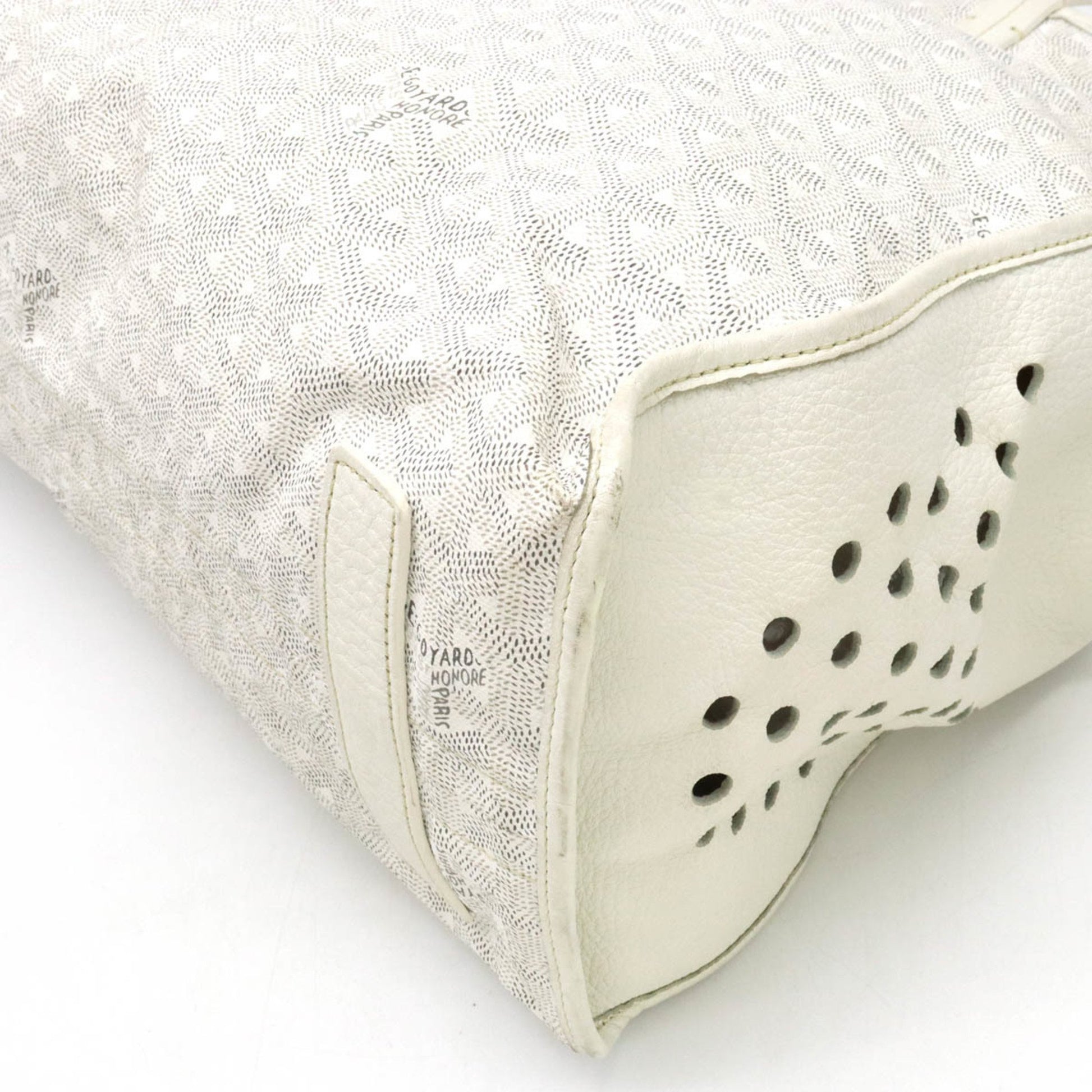 GOYARD Ardy PM herringbone tote bag shoulder PVC leather white