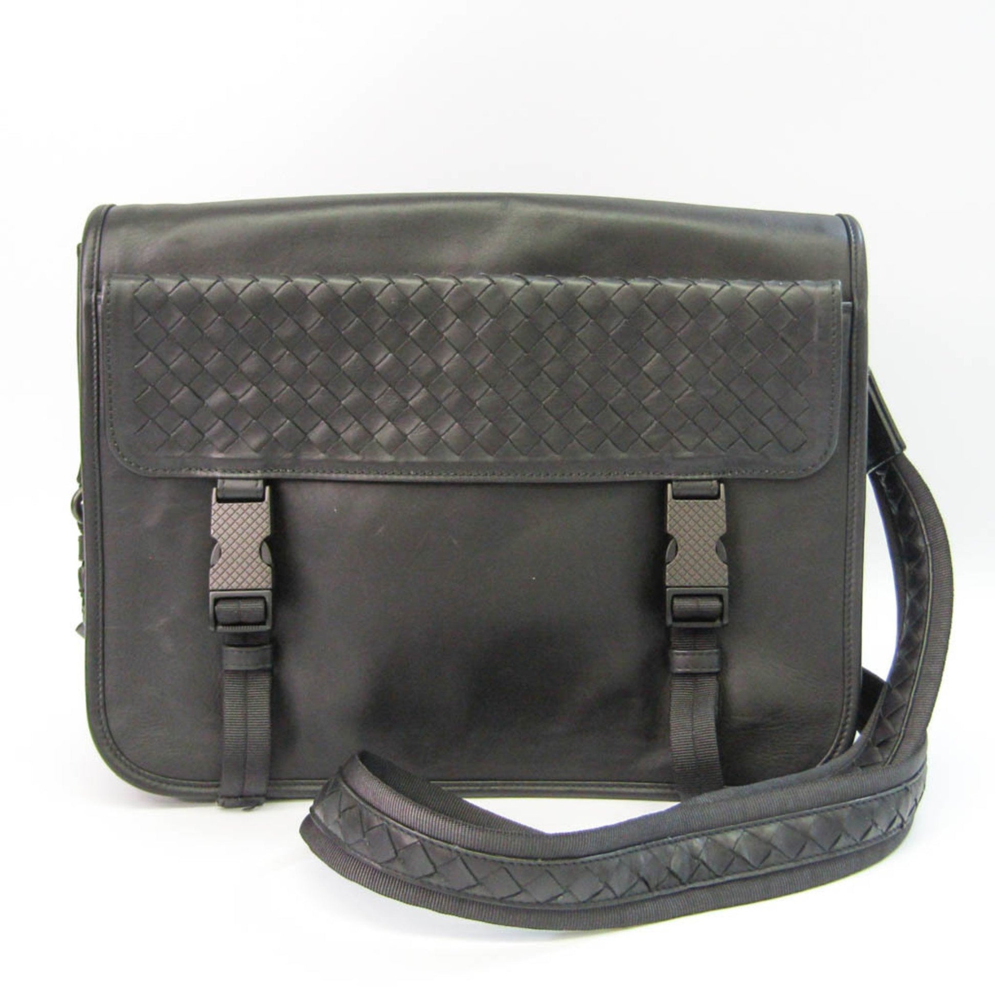 Intrecciato Leather Messenger Bag