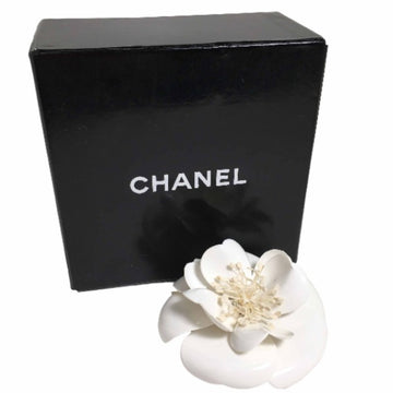 CHANEL corsage white brooch