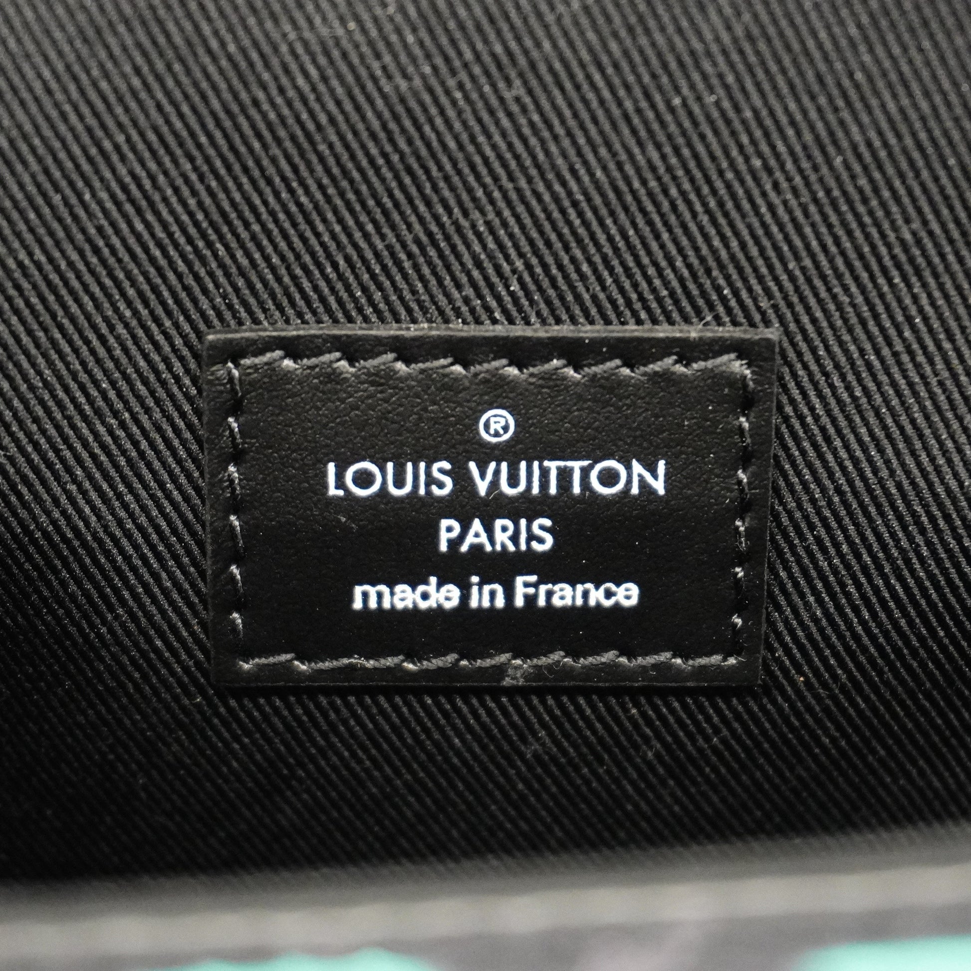 Túi Louis Vuitton Steamer Wearable Wallet (M81852) 