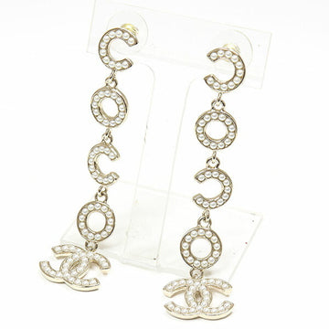 CHANEL here mark costume pearl earrings light gold metal B21PC COCO B21P swing
