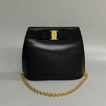 SALVATORE FERRAGAMO Vara Ribbon Chain Calf Leather Shoulder Bag Sacoche Black
