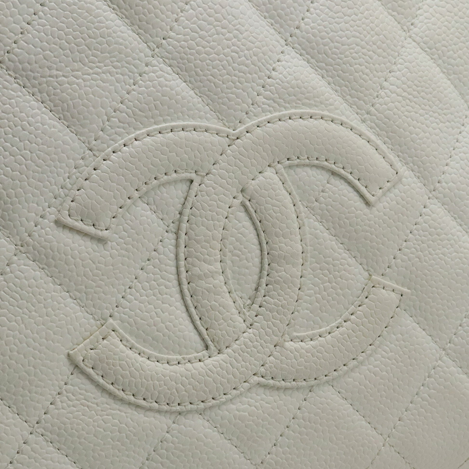 CHANEL matelasse chain tote bag shoulder caviar skin leather white