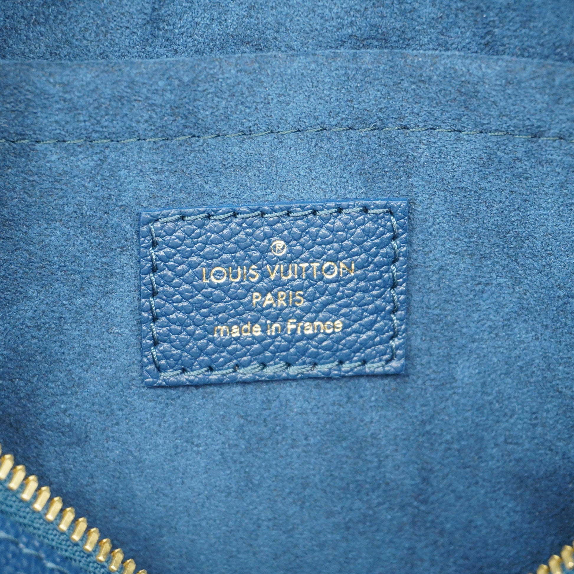 Shop Louis Vuitton SPEEDY Handbags (M46517, M46518) by luxurysuite