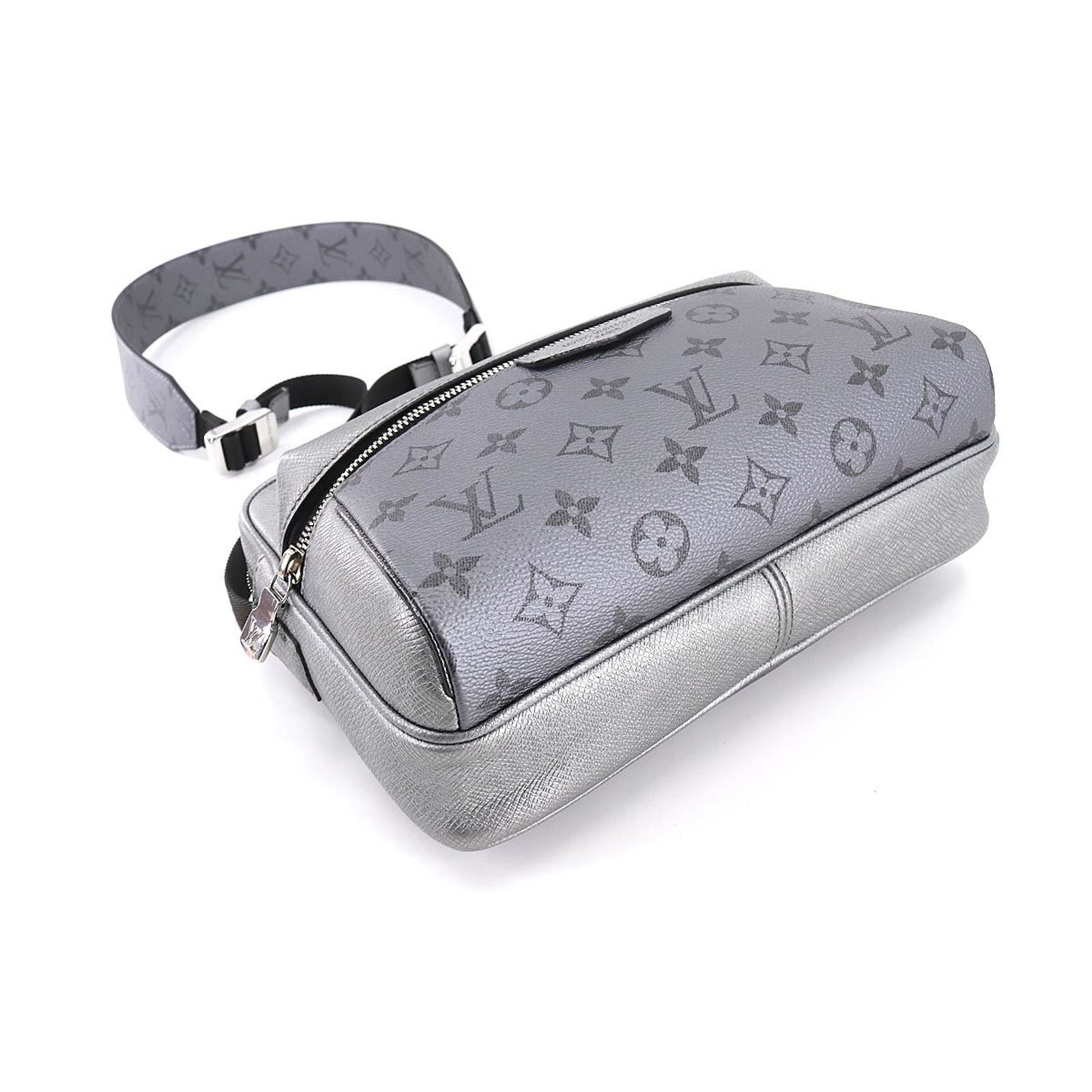 Louis Vuitton Taigarama Outdoor Messenger PM Shoulder Bag Silver M3083