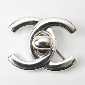 CHANEL brooch pin here mark turn lock motif silver