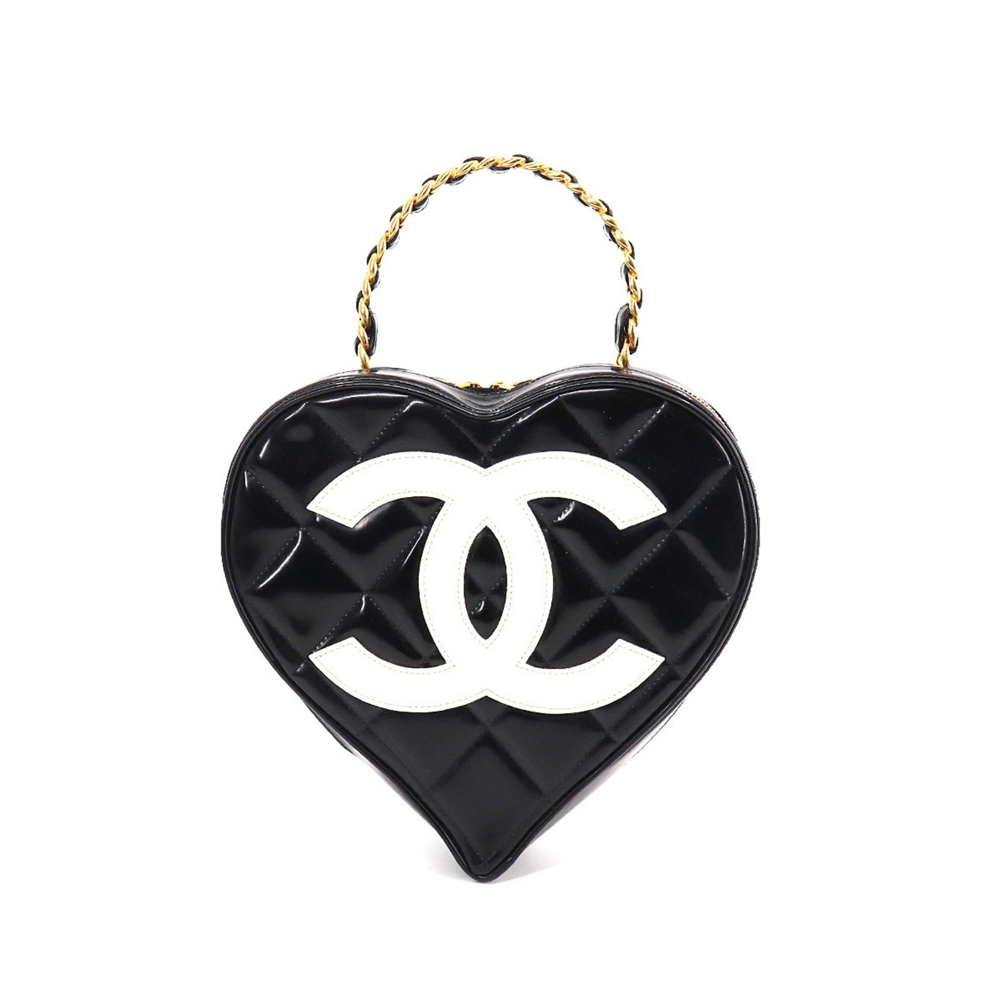 Chanel matelasse heart vanity bag enamel leather black white vintage g