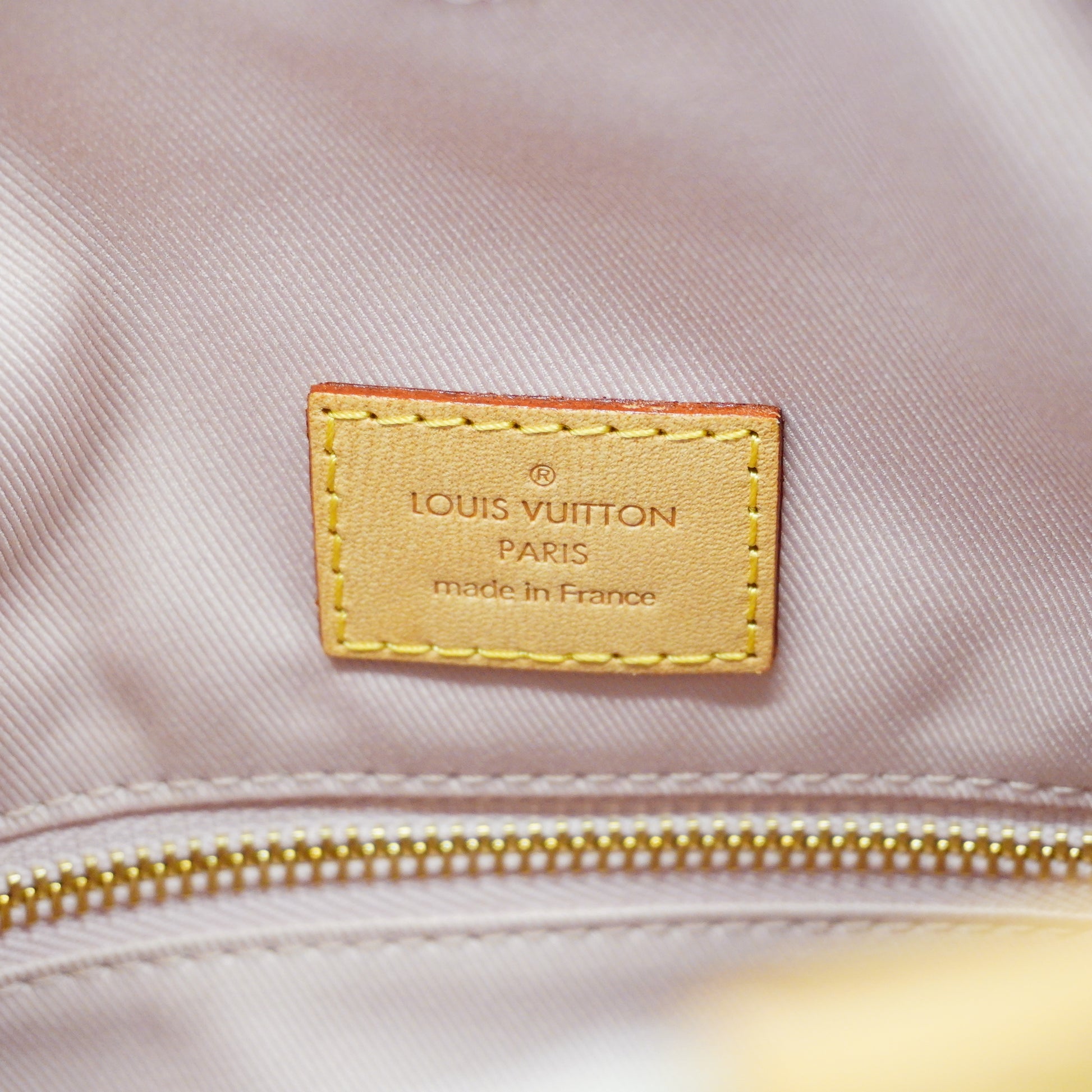 Shop Louis Vuitton DAMIER Graceful pm (M43701, N42249, N44044) by LeO.