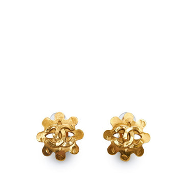 CHANEL coco mark flower motif earrings gold plated ladies