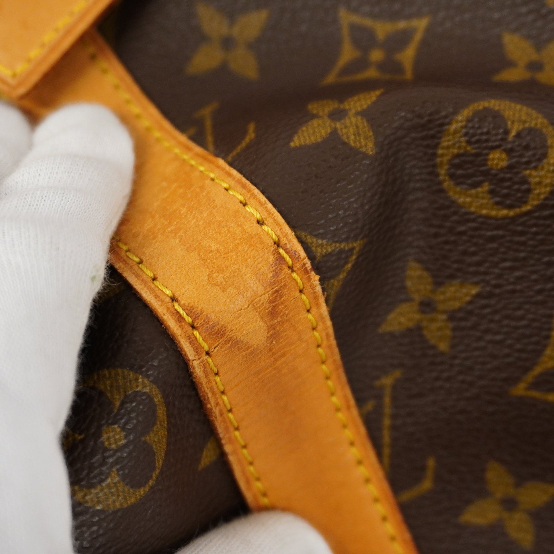 Auth Louis Vuitton vanchetta HANDLES from Keepall 45 Bandolier Boston Bag- A