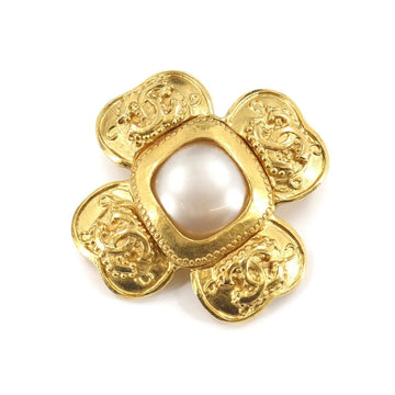Chanel Clover fake pearl here mark brooch white gold accessories 96A Vintage