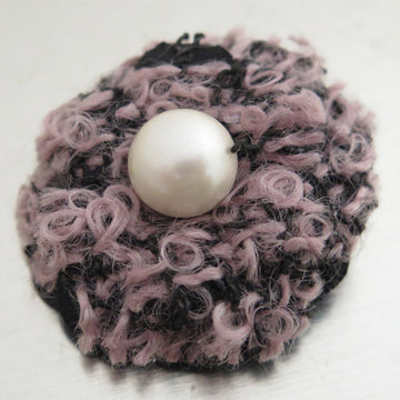 CHANEL brooch corsage tweed / fake pearl pink x black white ladies