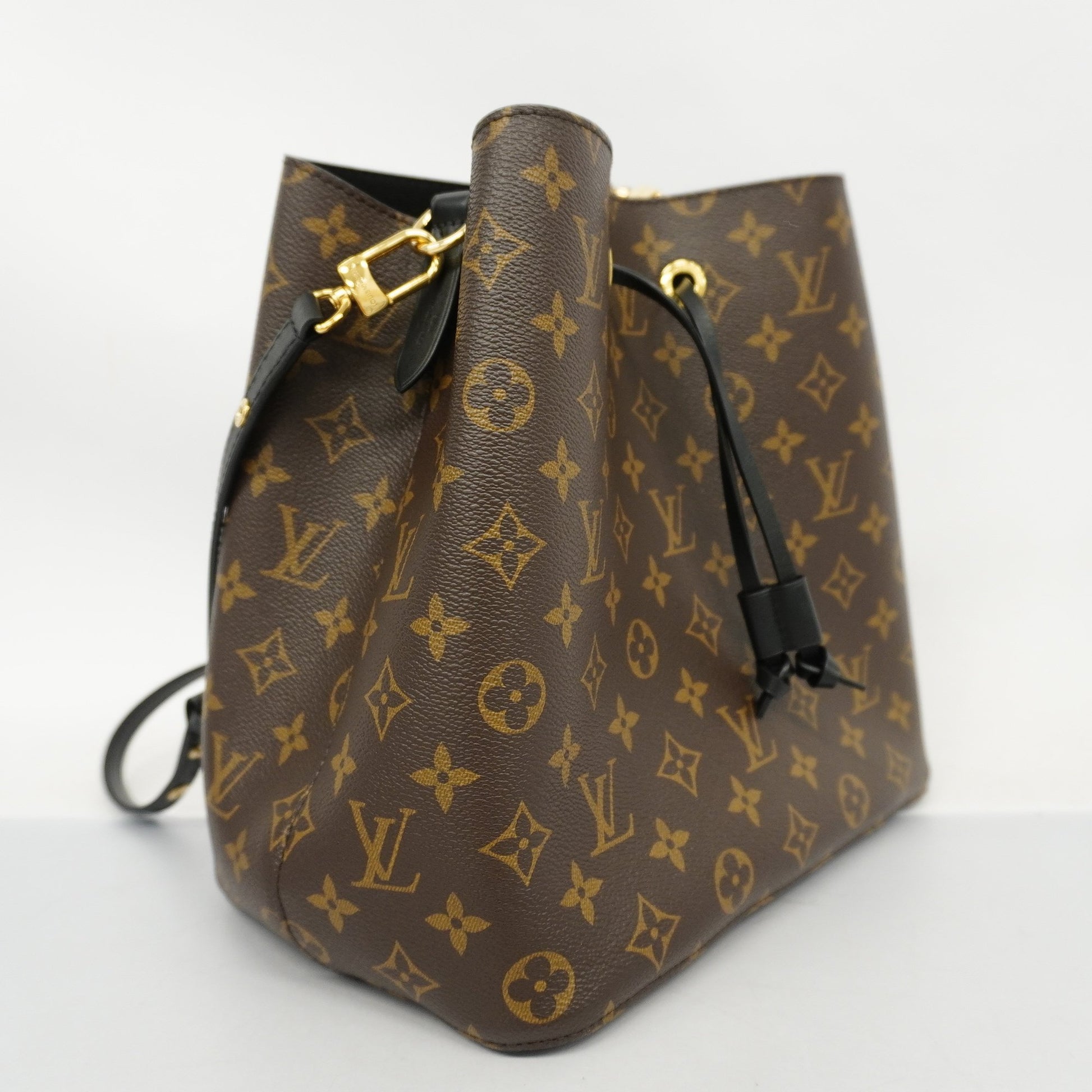 Louis Vuitton Monogram Neo Noe Shoulder Bag Rose Poodle M44022 LV Auth B013A