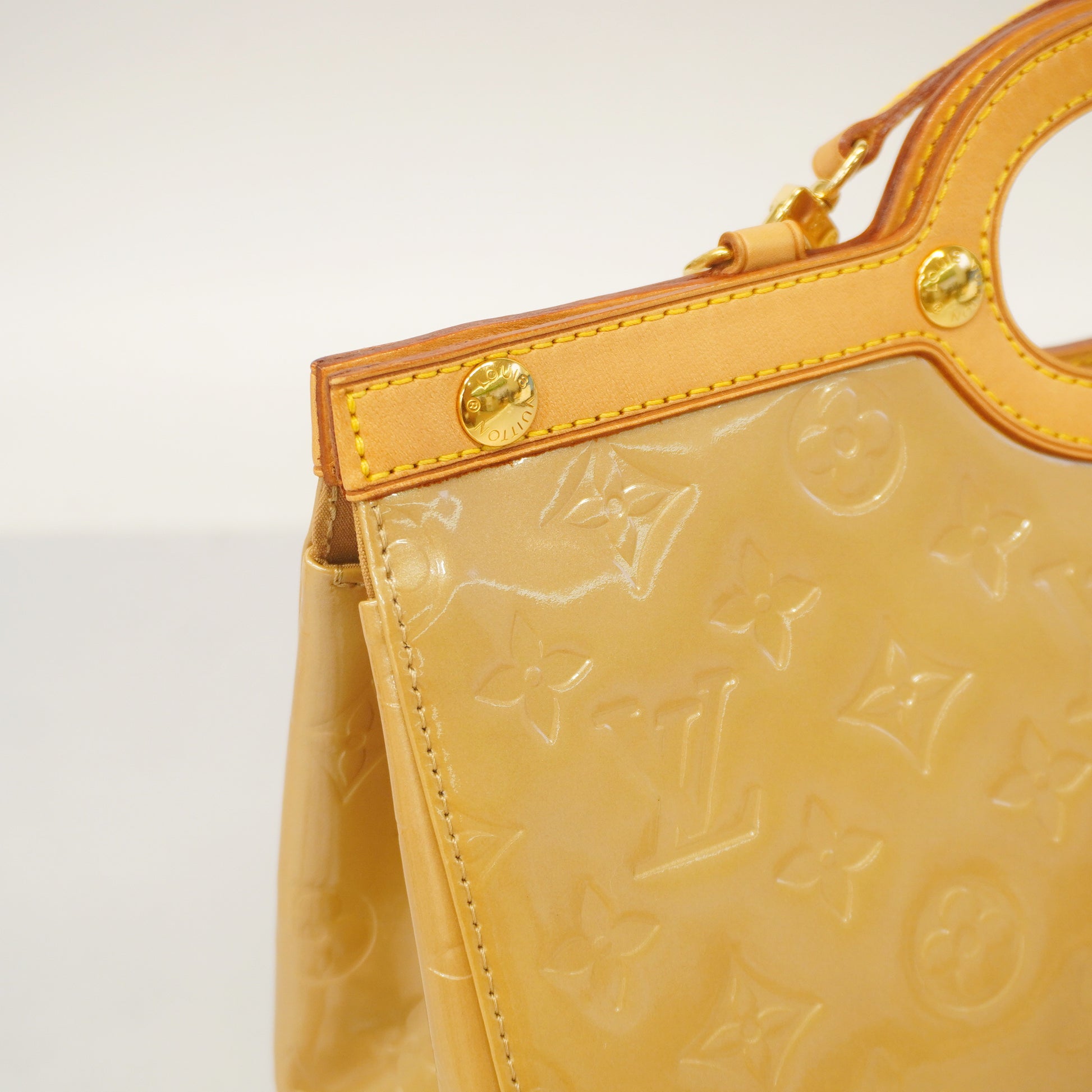 LOUIS VUITTON Handbag M91372 Roxbury Drive Monogram Vernis beige