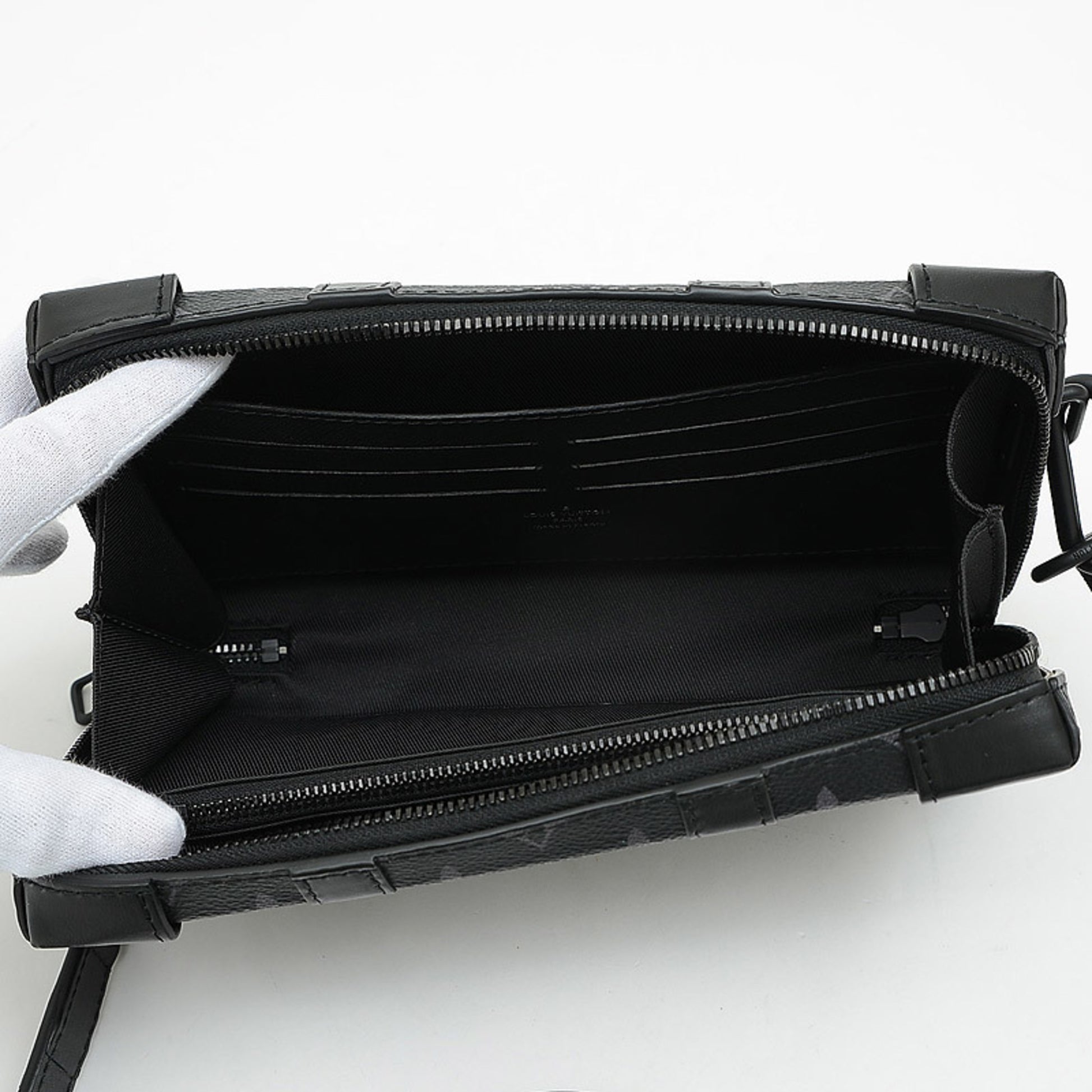 LOUIS VUITTON Soft Trunk Wallet Monogram Eclipse Shoulder Bag -- BLK Handle  M698