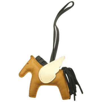 HERMES Rodeo Pegasus PM Z engraved [] Anu Milo Chai Black Nata Bag Charm Keychain