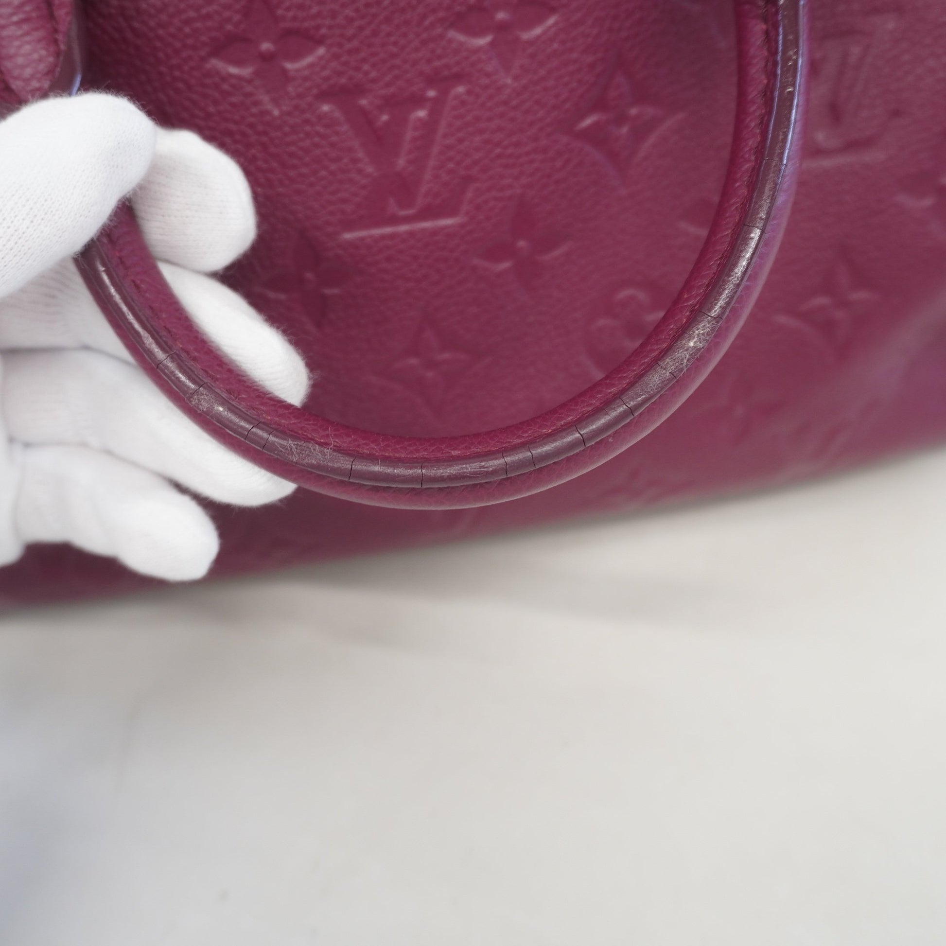 Louis Vuitton Monogram Empreinte Speedy Bandouliere 25NM Beige Leather  ref.164644 - Joli Closet