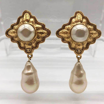 CHANEL earrings here mark gold metal fake pearl