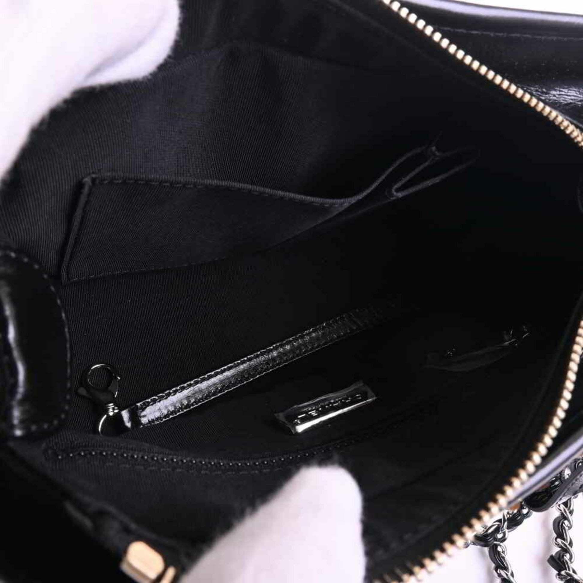 CHANEL sequin leather Gabrielle de Small hobo chain shoulder bag black