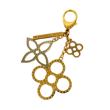 Matelassé earrings Chanel Gold in Metal - 32915665