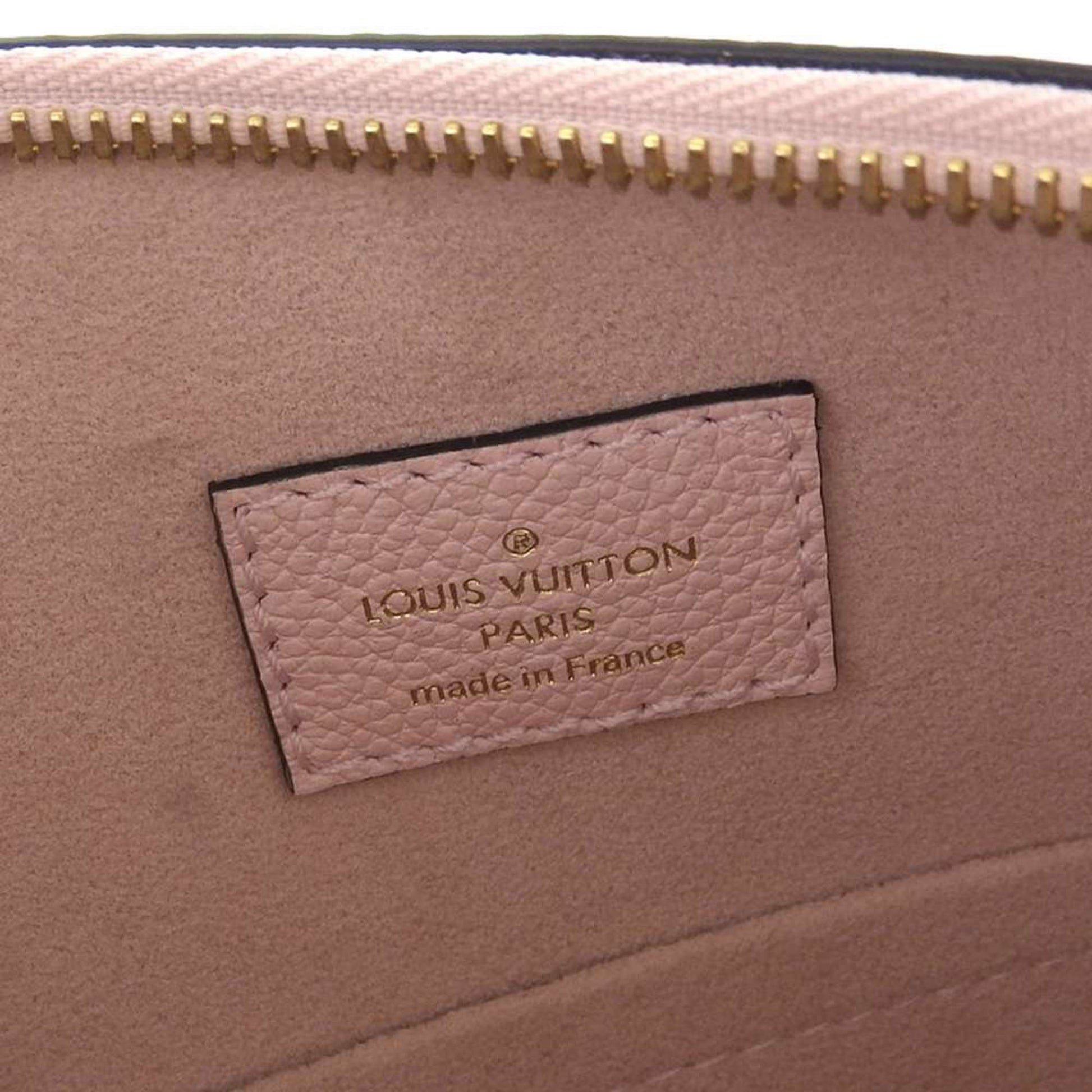 Authenticated Used Louis Vuitton LOUIS VUITTON Monogram Giant Marshmallow  PM Shoulder Bag Pink M45697 (with RFID)